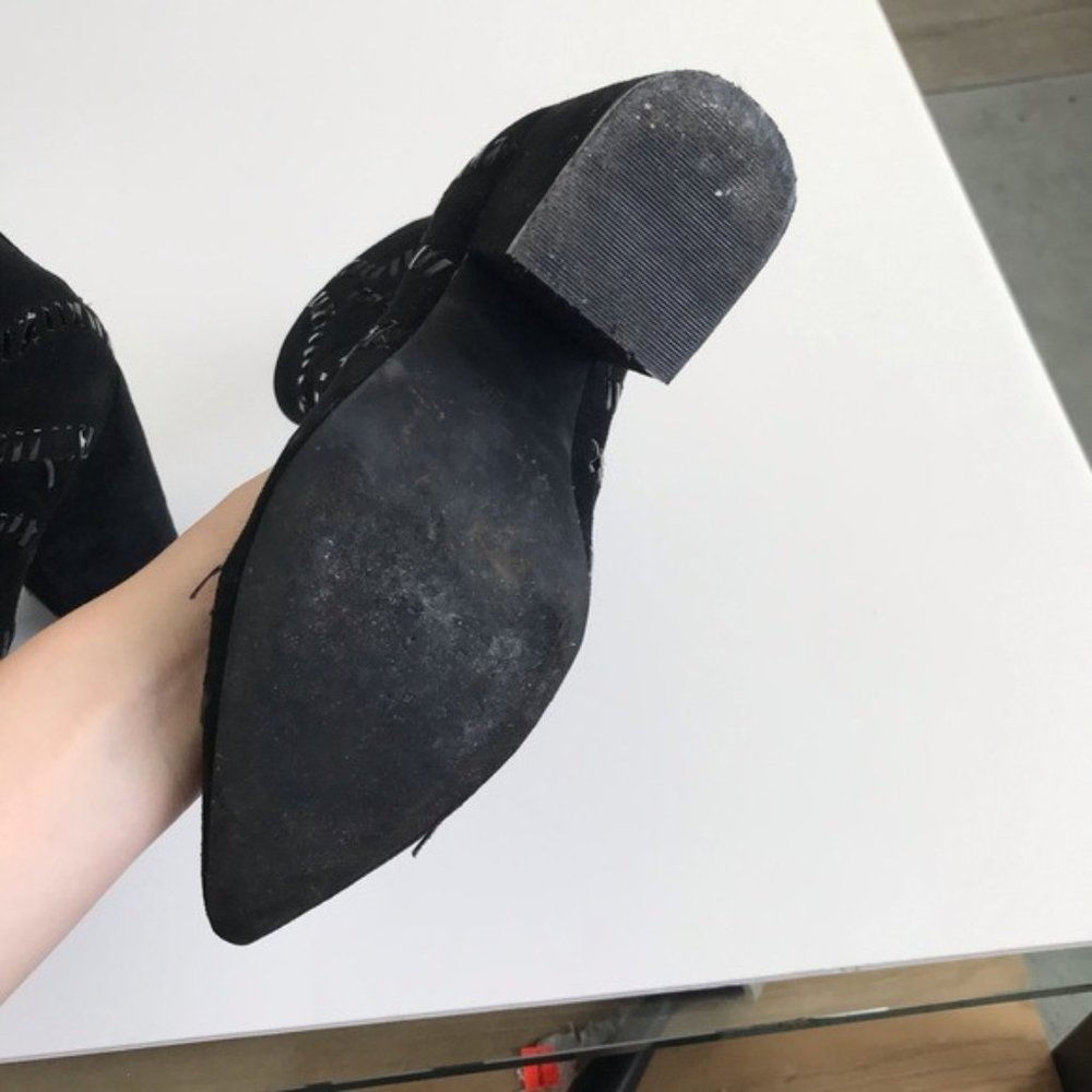 Jeffrey Campbell RARE black heel stitch booties - Picture 8 of 8